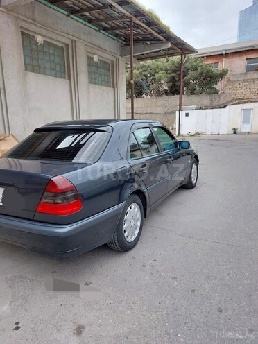 Mercedes C 200 1999, 194,300 km - 2.0 l - Bakı