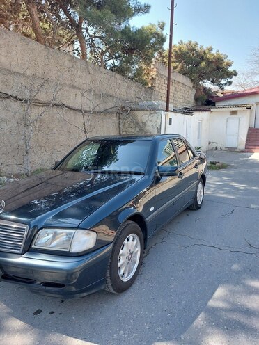 Mercedes C 200 1999, 194,300 km - 2.0 l - Bakı
