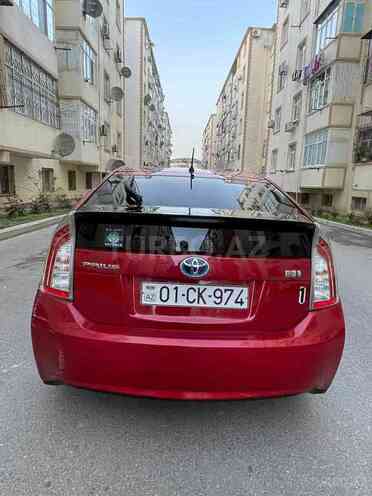 Toyota Prius 2011, 200,000 km - 1.8 л - Bakı