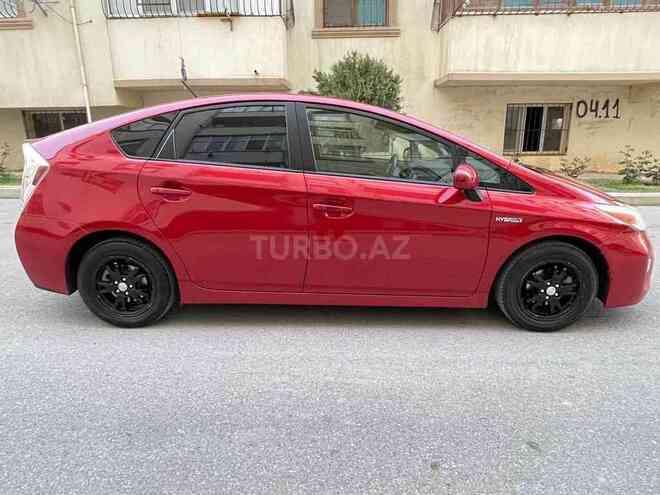 Toyota Prius 2011, 200,000 km - 1.8 л - Bakı