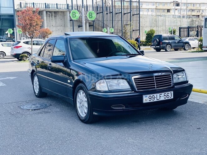 Mercedes C 240 1998, 260,000 km - 2.4 l - Bakı