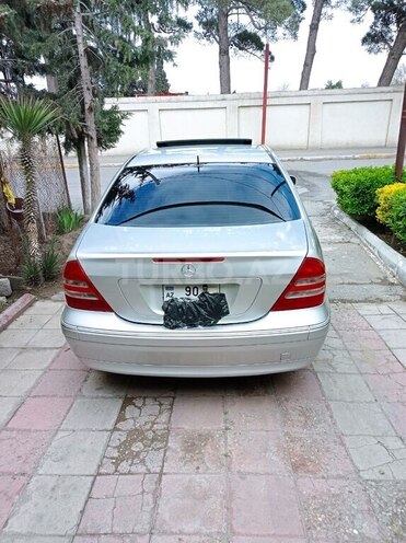 Mercedes C 240 2001, 337,000 km - 2.6 l - Bakı