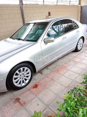 Mercedes C 240 2001, 337,000 km - 2.6 l - Bakı