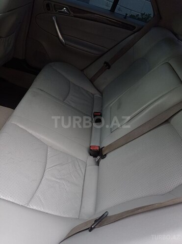 Mercedes C 240 2001, 337,000 km - 2.6 l - Bakı