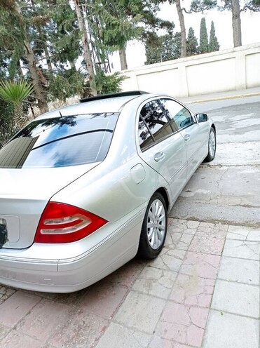 Mercedes C 240 2001, 337,000 km - 2.6 l - Bakı