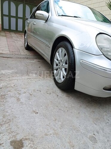 Mercedes C 240 2001, 337,000 km - 2.6 l - Bakı