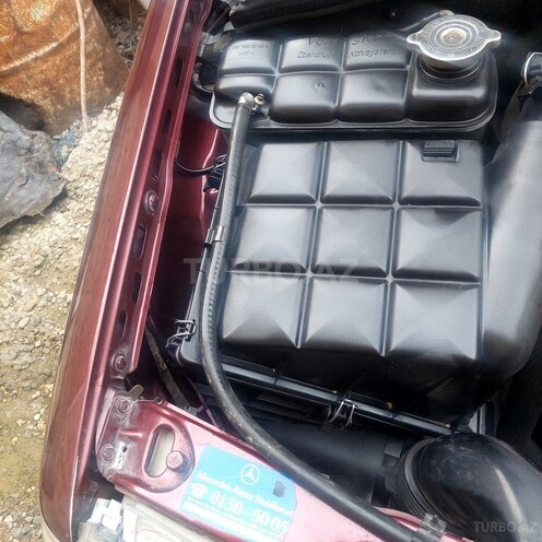 Mercedes C 220 1996, 399,900 km - 2.2 л - Bakı