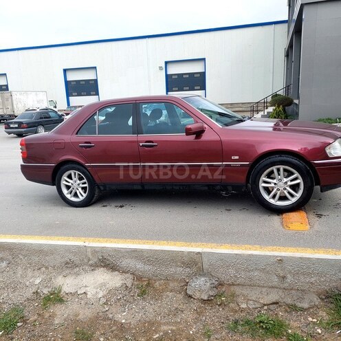 Mercedes C 220 1996, 399,900 km - 2.2 л - Bakı