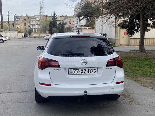 Opel Astra 2012, 176,000 km - 1.4 l - Bakı