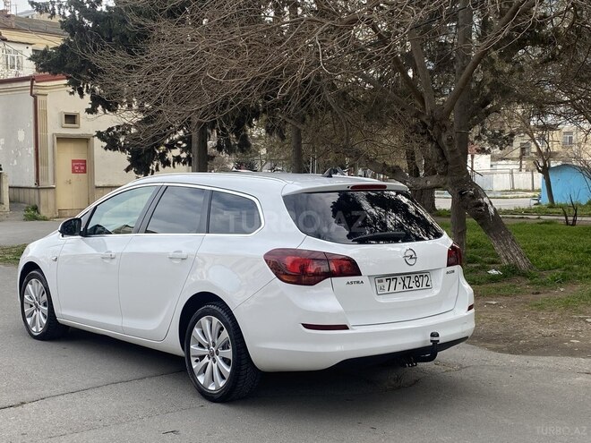 Opel Astra 2012, 176,000 km - 1.4 l - Bakı