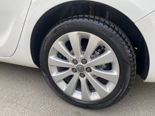 Opel Astra 2012, 176,000 km - 1.4 l - Bakı