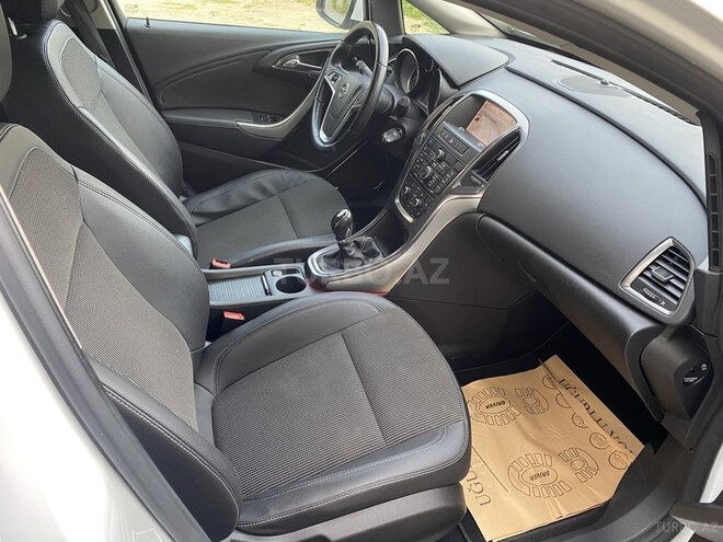 Opel Astra 2012, 176,000 km - 1.4 l - Bakı