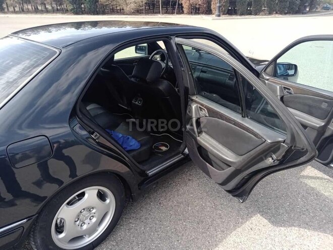 Mercedes E 200 1997, 396,000 km - 2.0 l - Gəncə