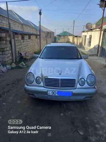 Mercedes E 230 1997, 314,000 km - 2.3 л - Bakı