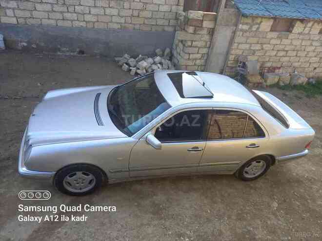 Mercedes E 230 1997, 314,000 km - 2.3 л - Bakı