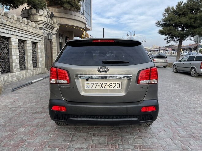 Kia Sorento 2011, 87,000 km - 2.0 l - Bakı
