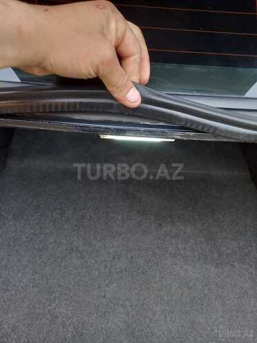 Mercedes C 200 1998, 245,550 km - 2.0 l - Masallı