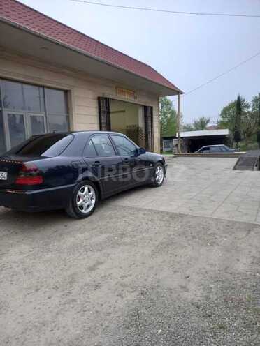 Mercedes C 200 1998, 245,550 km - 2.0 l - Masallı