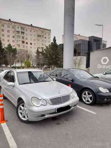 Mercedes C 200 2000, 242,000 km - 2.0 l - Bakı