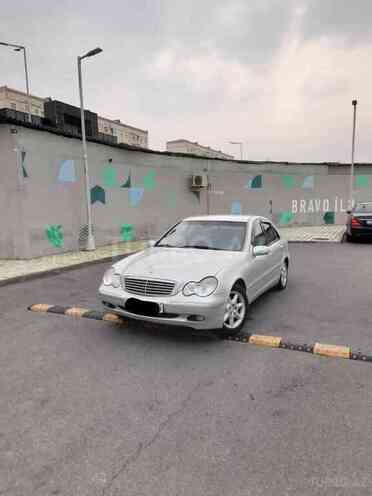 Mercedes C 200 2000, 242,000 km - 2.0 l - Bakı