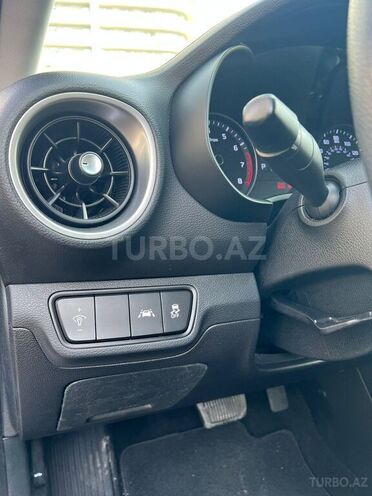 Kia Cerato 2018, 45,000 km - 2.0 l - Bakı