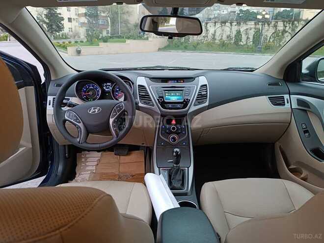 Hyundai Elantra 2015, 97,000 km - 1.8 l - Bakı