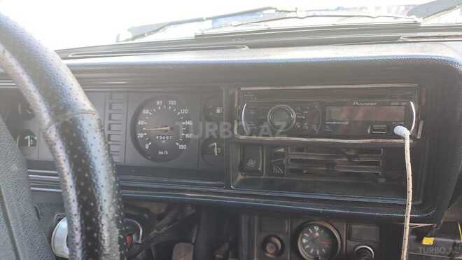 LADA (VAZ) 2107 2009, 19,308 km - 1.6 л - Saatlı
