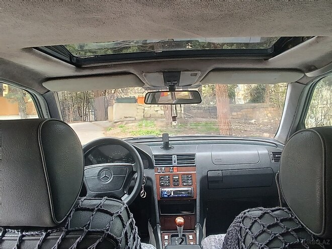 Mercedes C 220 1995, 265,895 km - 2.2 л - Bakı