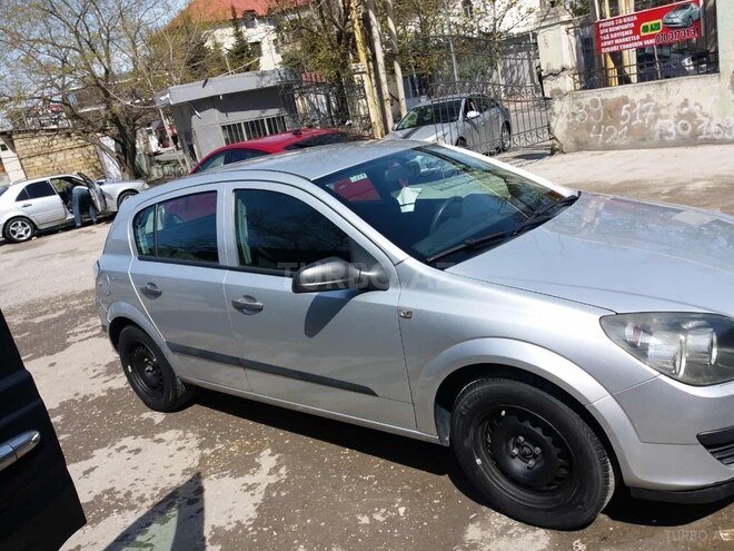Opel Astra 2005, 299,000 km - 1.4 l - Bakı