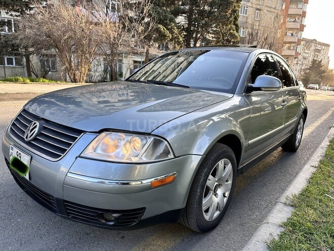 Volkswagen Passat 2004, 218,000 km - 1.8 l - Bakı