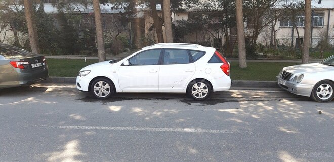 Kia Ceed 2010, 170,300 km - 1.4 l - Bakı