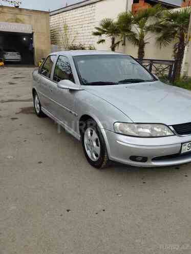 Opel Vectra 2000, 352,253 km - 1.6 l - Qazax