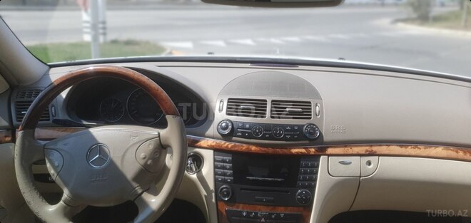 Mercedes E 280 2005, 273,000 km - 3.0 l - Bakı