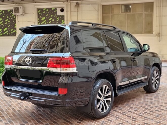 Toyota Land Cruiser 2019, 92,000 km - 4.0 l - Bakı