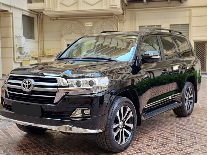 Toyota Land Cruiser 2019, 92,000 km - 4.0 l - Bakı
