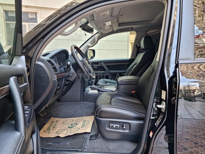 Toyota Land Cruiser 2019, 92,000 km - 4.0 l - Bakı