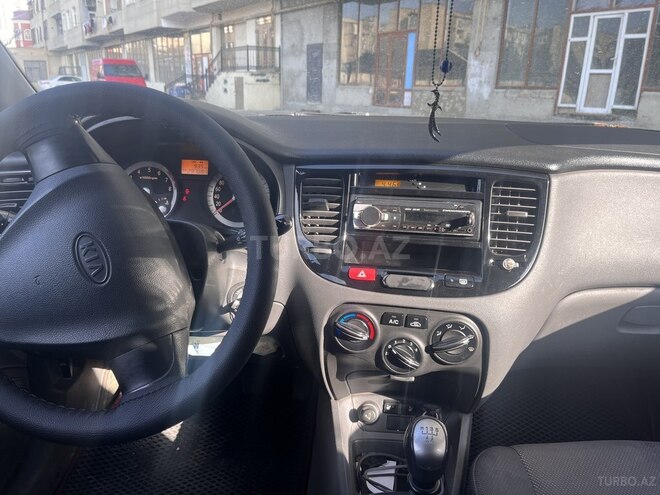 Kia Rio 2005, 290,000 km - 1.4 l - Bakı