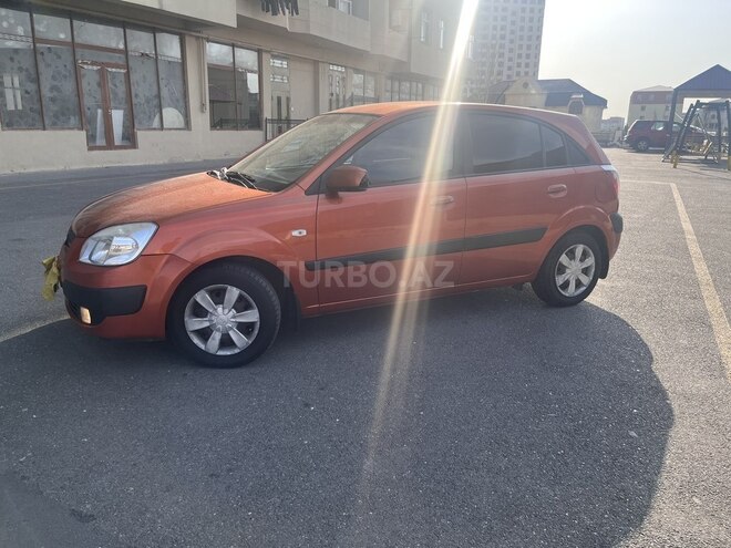 Kia Rio 2005, 290,000 km - 1.4 l - Bakı