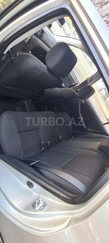 Toyota Corolla 2005, 217,000 km - 1.4 l - Bakı