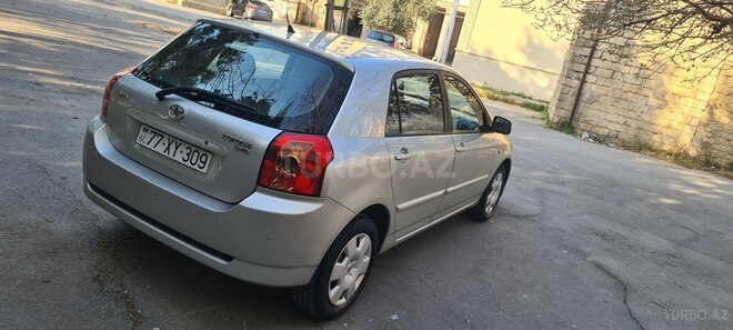 Toyota Corolla 2005, 217,000 km - 1.4 l - Bakı