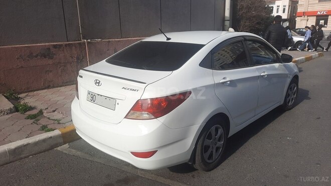 Hyundai Accent 2012, 246,000 km - 1.4 л - Bakı