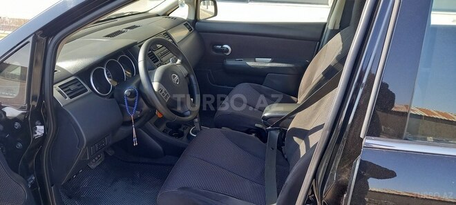 Nissan Tiida 2010, 220,000 km - 1.6 л - Sumqayıt