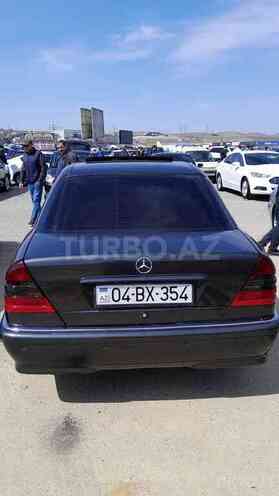 Mercedes C 240 1999, 288,000 km - 2.4 l - Bakı