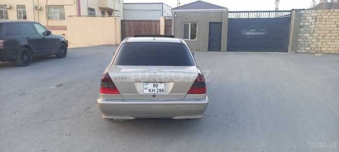 Mercedes C 230 1999, 197,000 km - 2.3 l - Bakı