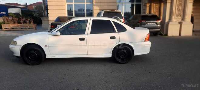 Opel Vectra 2001, 313,000 km - 1.8 л - Bakı