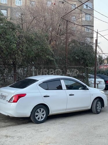 Nissan Sunny 2013, 196,000 km - 1.2 l - Bakı