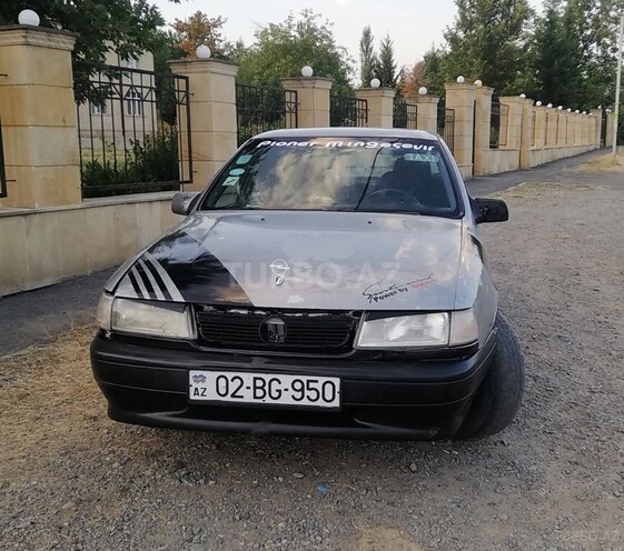 Opel Vectra 1994, 32,000 km - 2.0 л - Mingəçevir