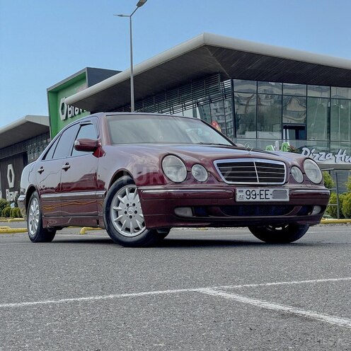 Mercedes E 270 2000, 493,000 km - 2.7 l - Bakı