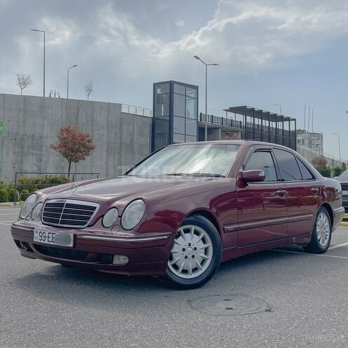 Mercedes E 270 2000, 493,000 km - 2.7 l - Bakı