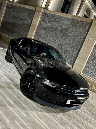 Ford Mustang 2011, 220,000 km - 3.7 l - Bakı
